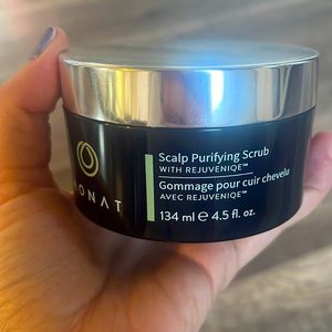 Monat Scalp Purifying Scrub